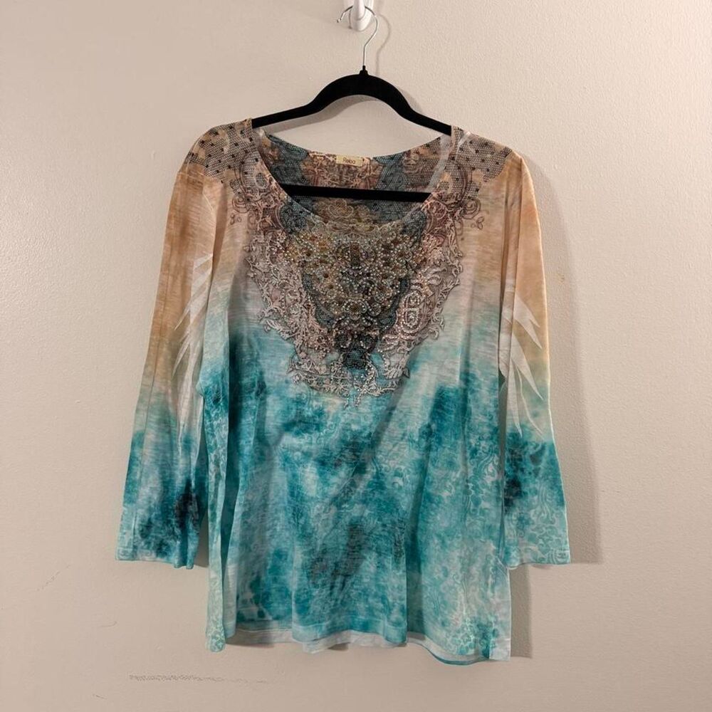 BOHO VINTAGE Reba teal ombre tie dye rhinestone embellished top, Size M 🌊